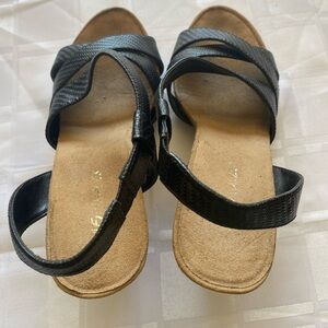 Women's Black Wedge Strappy Sandals
Size 8 1/2